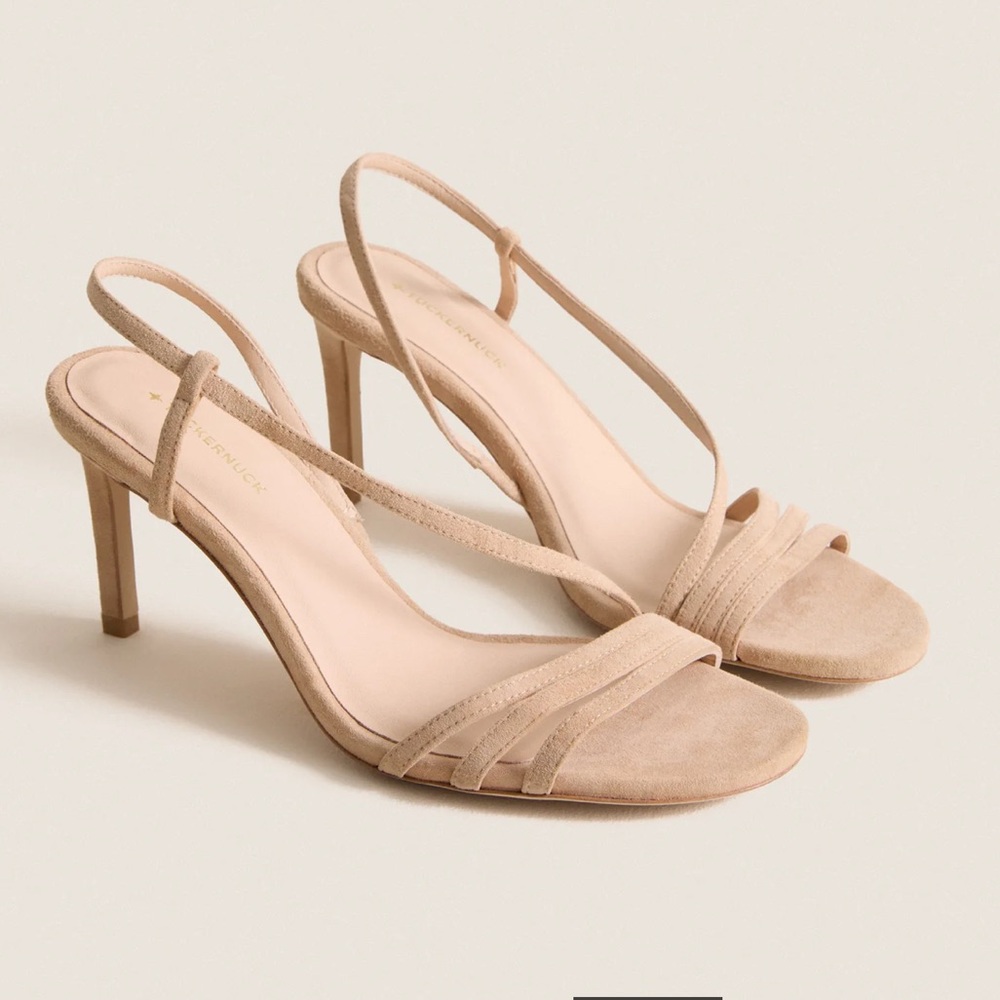 NWOT suede scarlet tuckernuck heels